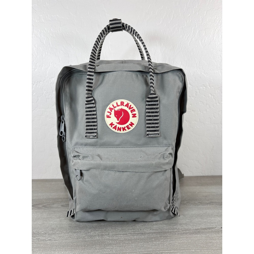 Fjallraven Kanken Classic Backpack Vinylon F 16L Style 23510 Fog-Striped